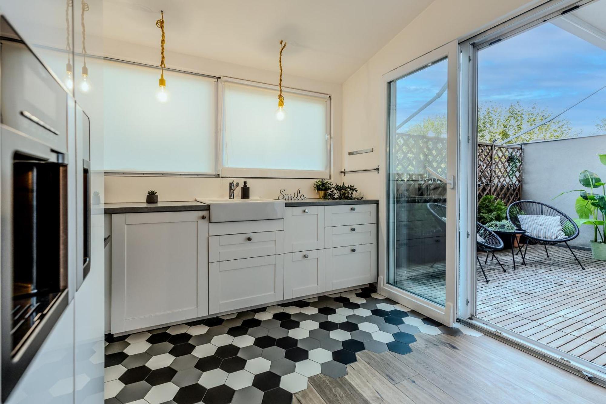 Long Heaven - Comfortable & Spacious In Baneasa דירה בוקרשט